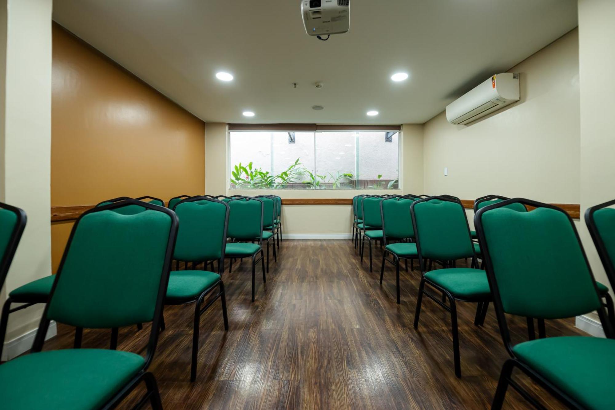 Hotel Ibis Styles Manaos Extérieur photo