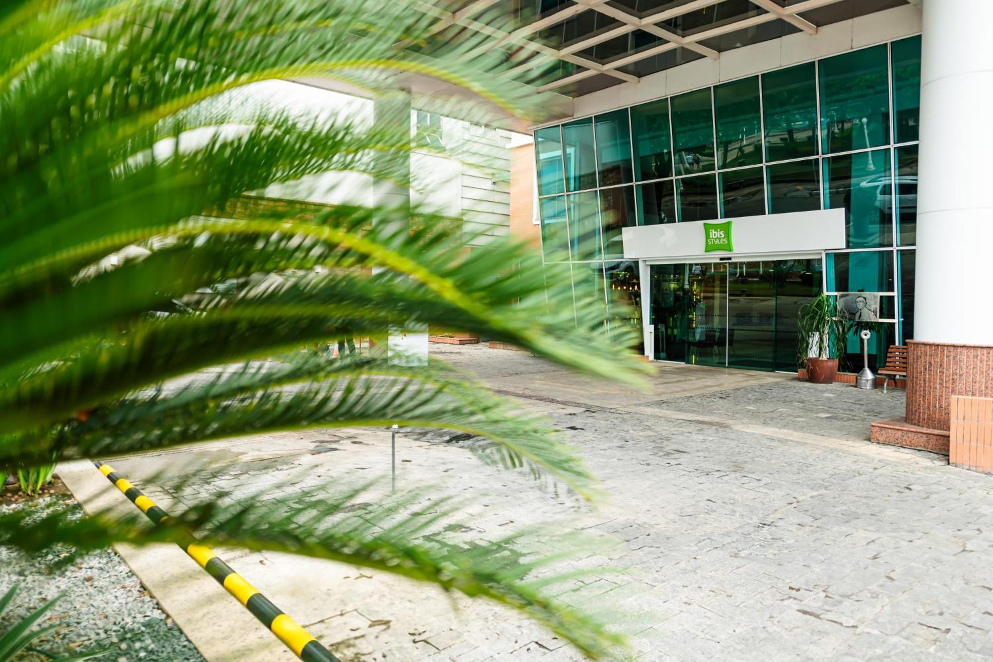 Hotel Ibis Styles Manaos Extérieur photo